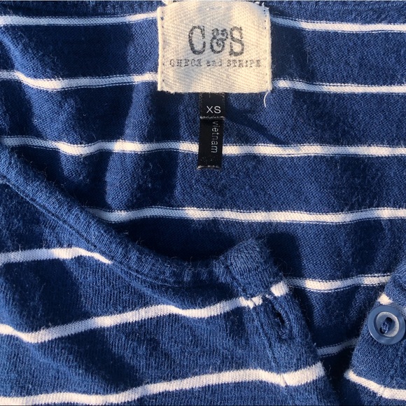 [c&s] xs blue & white stripe 3/4 sleeved top - Picture 5 of 7